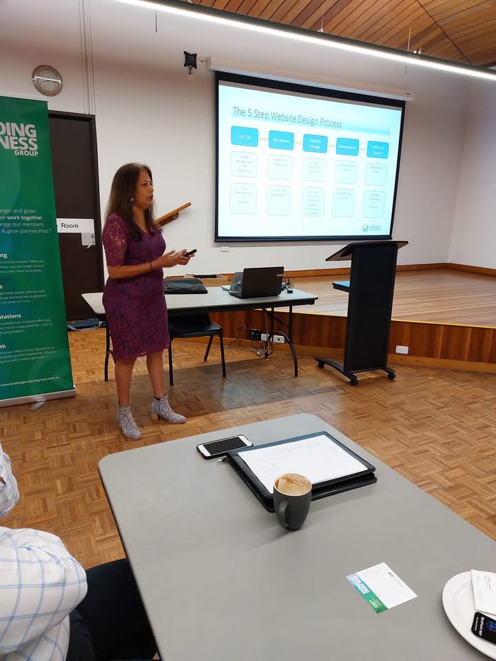 Sharrda Mani presenting the website design process at Building Business Group
